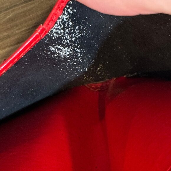 Louis Vuitton LV Marco Epi Leather Wallet in Red Portefeuille Bi-Fold - 4x4 in. - Picture 6 of 6